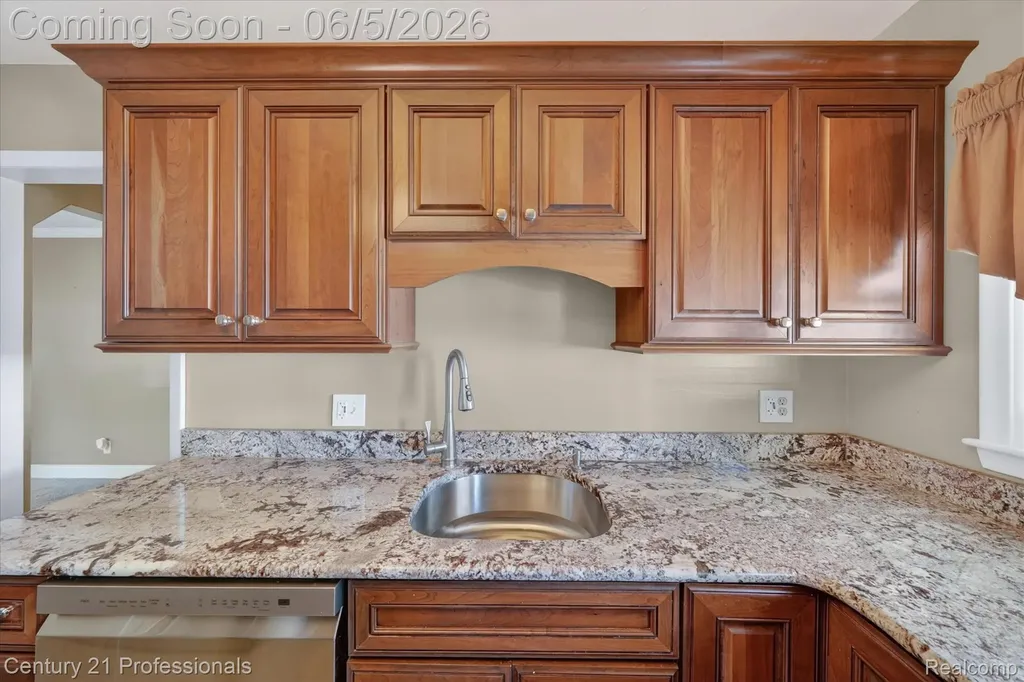 3457 Woodside Street Dearborn City MI 48124