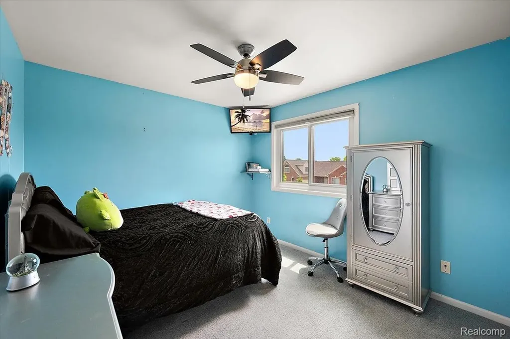 48037 Lafayette Drive Macomb Township MI 48044