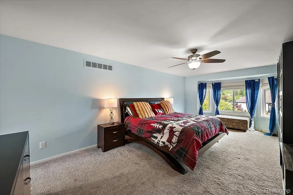 48037 Lafayette Drive Macomb Township MI 48044