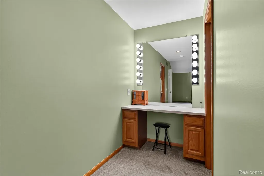 7340 Briargate Drive Canton Charter Township MI 48187