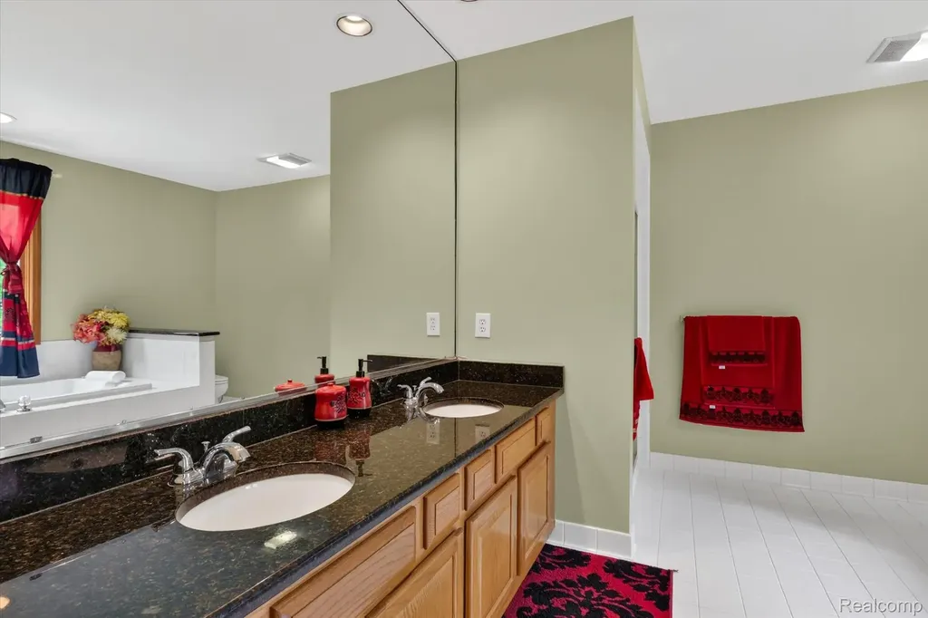 7340 Briargate Drive Canton Charter Township MI 48187