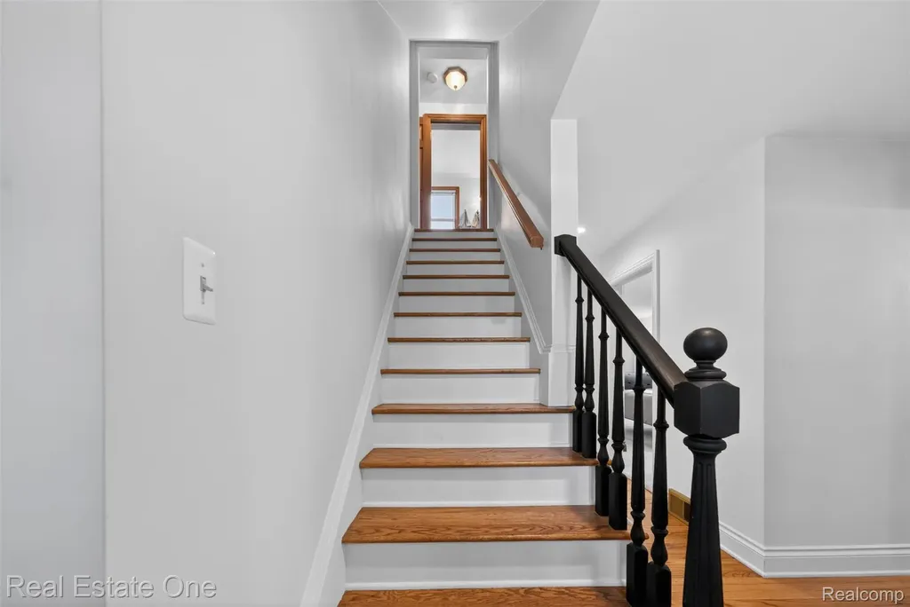 2822 Benjamin Avenue Royal Oak City MI 48073