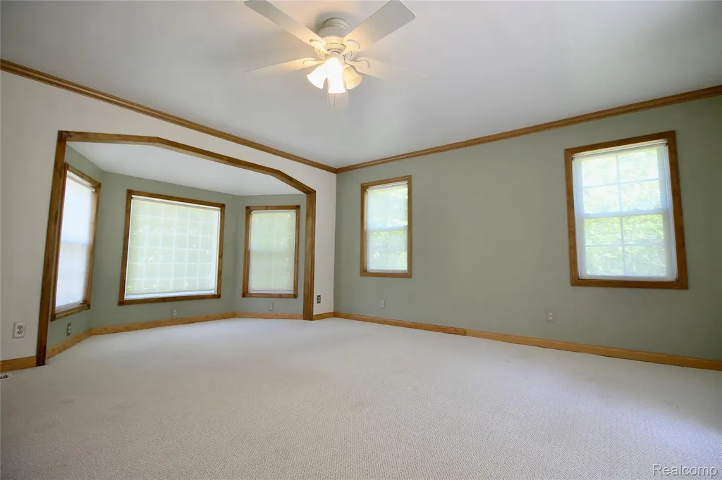 8372 Parshallville Road Hartland Township MI 48430