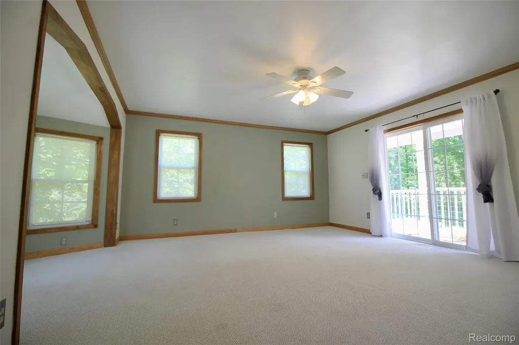 8372 Parshallville Road Hartland Township MI 48430