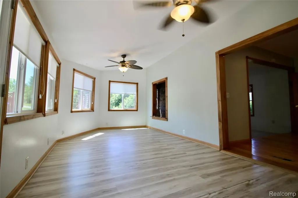 8372 Parshallville Road Hartland Township MI 48430