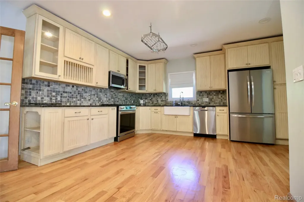 8372 Parshallville Road Hartland Township MI 48430
