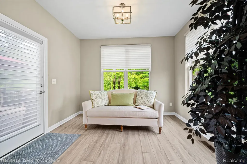 48796 Windfall Road Novi City MI 48374