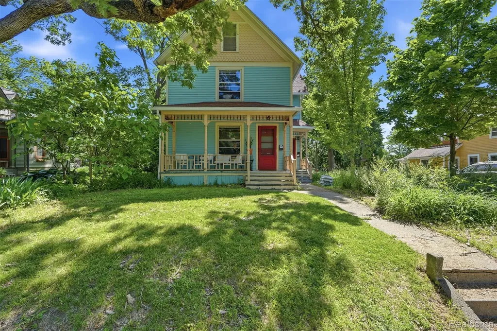 612 Spring Street Ann Arbor City MI 48103