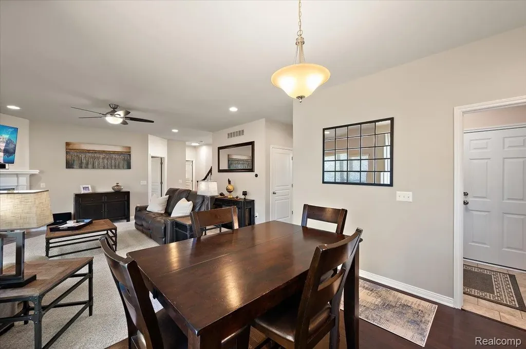 4366 S Lake Lane Shelby Charter Township MI 48316