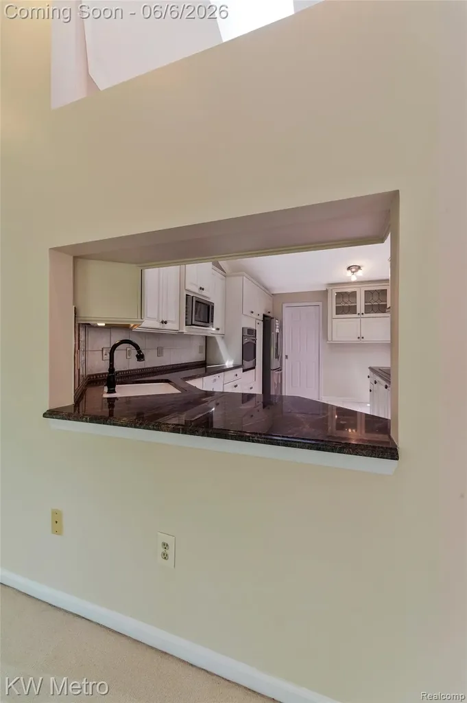 7348 Meadowridge Circle West Bloomfield Charter Township MI 48322