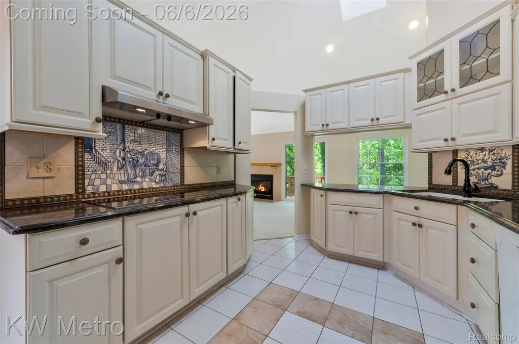 7348 Meadowridge Circle West Bloomfield Charter Township MI 48322