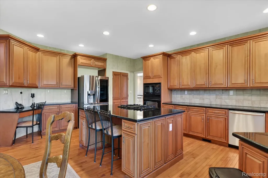 1595 Boulder Lake Drive Milford Charter Township MI 48380