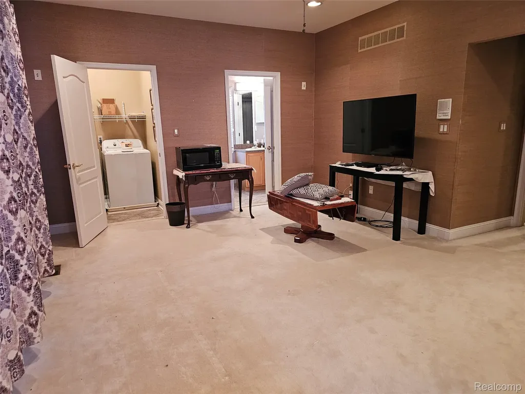 1595 Boulder Lake Drive Milford Charter Township MI 48380