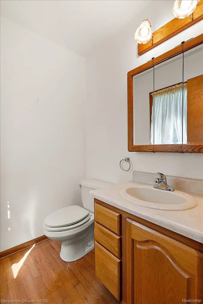 6175 Tripp Road Groveland Township MI 48442
