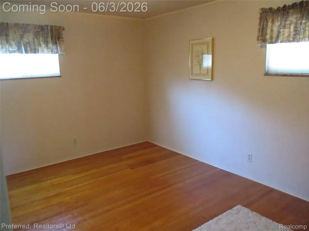 31221 Westfield Street Livonia City MI 48150