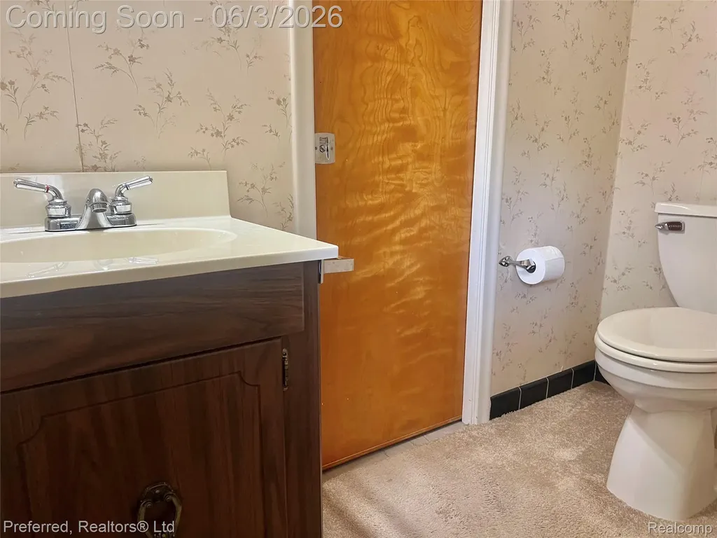 31221 Westfield Street Livonia City MI 48150
