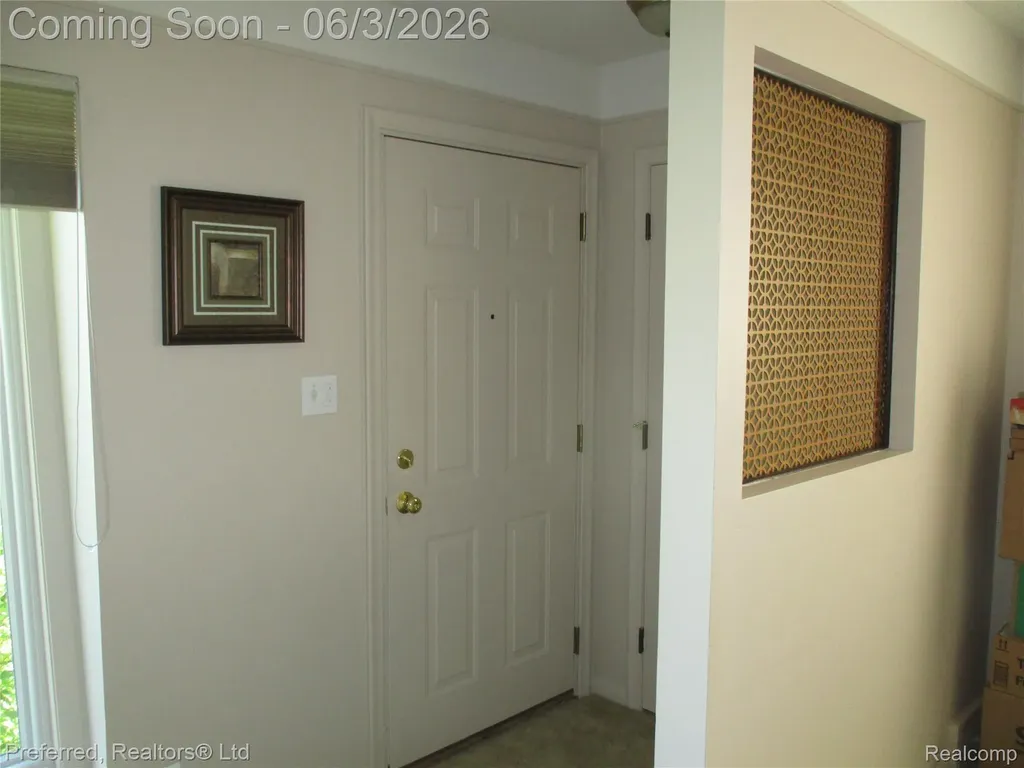 31221 Westfield Street Livonia City MI 48150