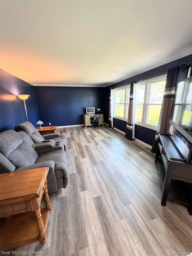 6139 Pebbleshire Circle Grand Blanc Charter Township MI 48439