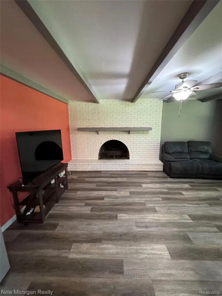 6139 Pebbleshire Circle Grand Blanc Charter Township MI 48439