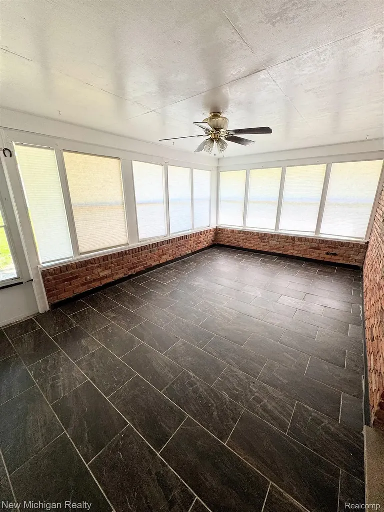 6139 Pebbleshire Circle Grand Blanc Charter Township MI 48439