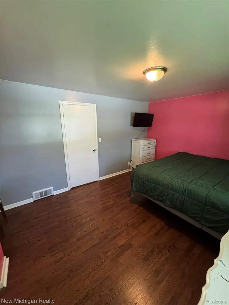 6139 Pebbleshire Circle Grand Blanc Charter Township MI 48439