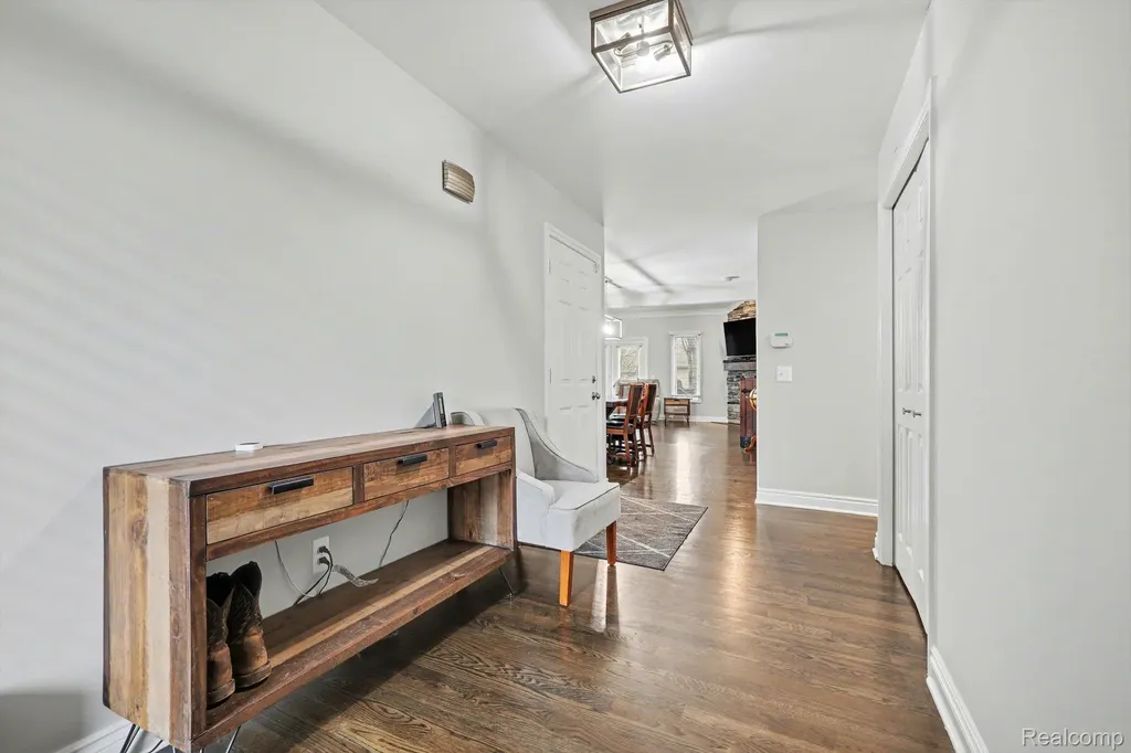 4337 Elaine Court Shelby Charter Township MI 48316