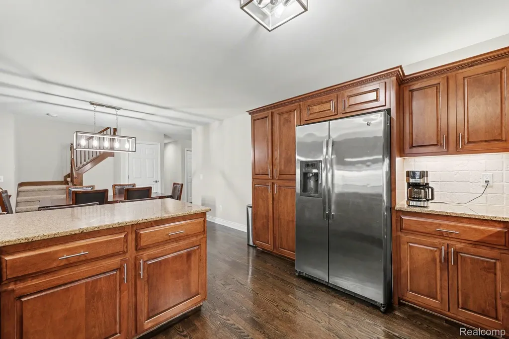 4337 Elaine Court Shelby Charter Township MI 48316