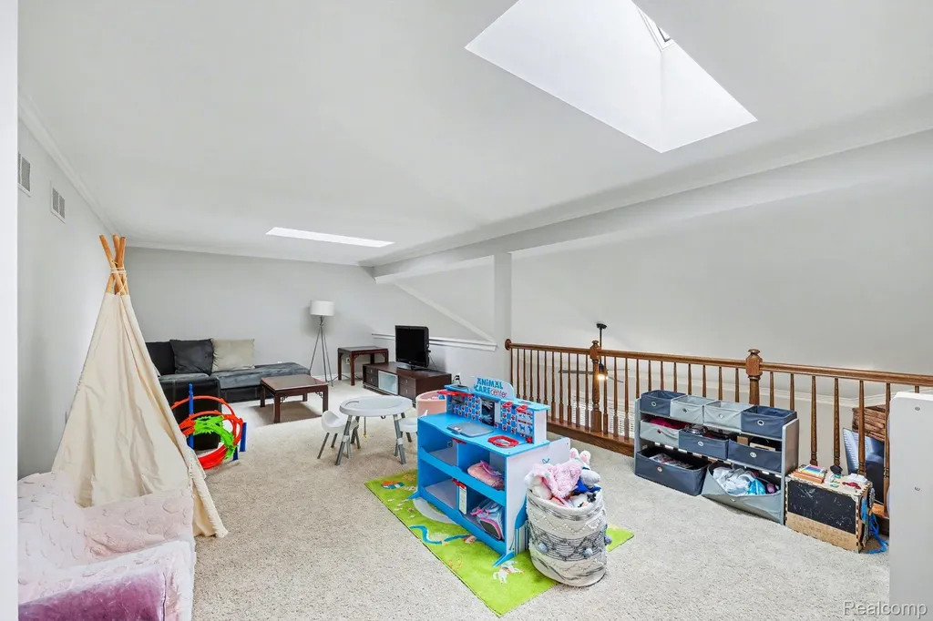 4337 Elaine Court Shelby Charter Township MI 48316