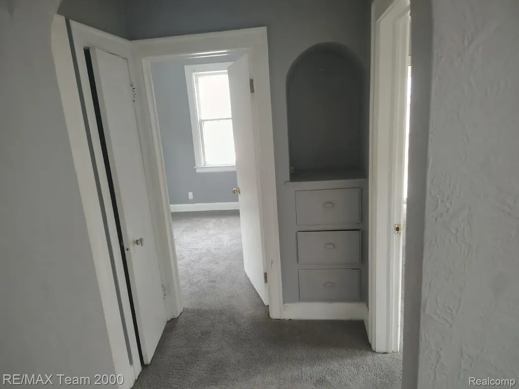 17312 Indiana Street Detroit City MI 48221