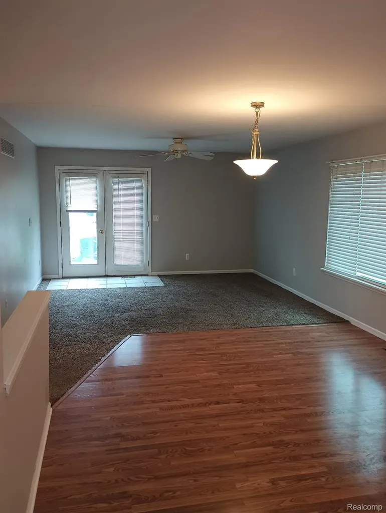 48600 Sugarbush Road Chesterfield Township MI 48047