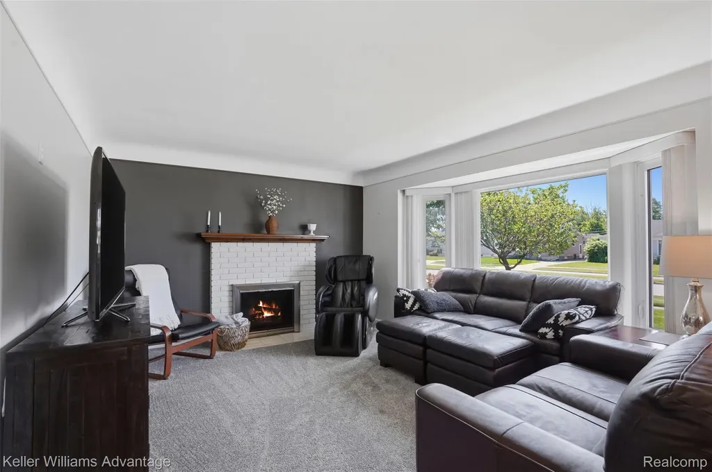 29764 Marquette Street Garden City City MI 48135