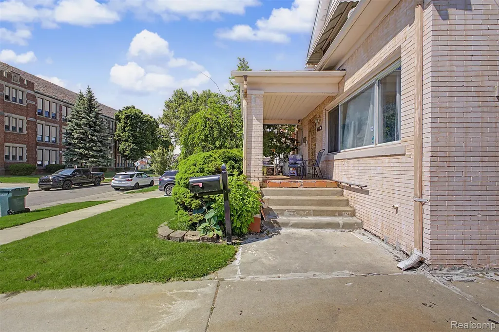 7514 Normile Street Dearborn City MI 48126