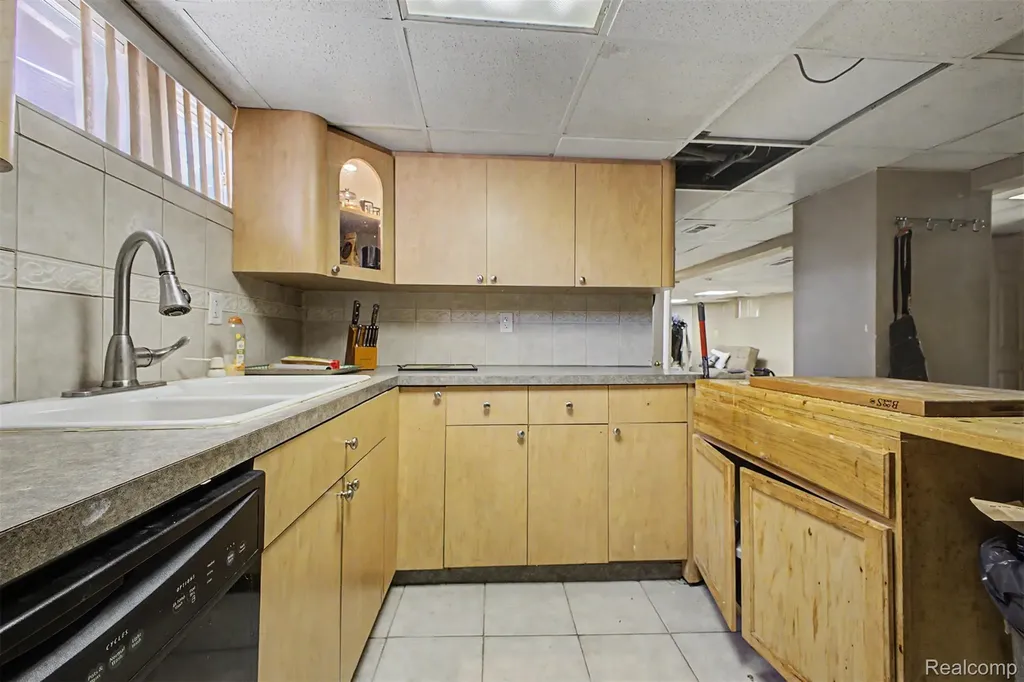 7514 Normile Street Dearborn City MI 48126