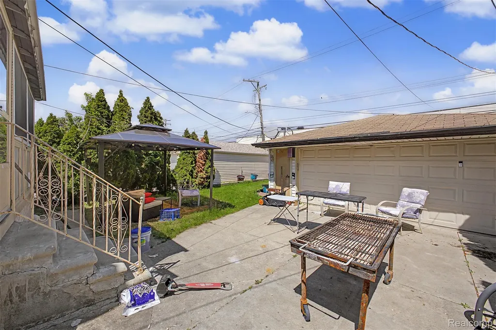 7514 Normile Street Dearborn City MI 48126
