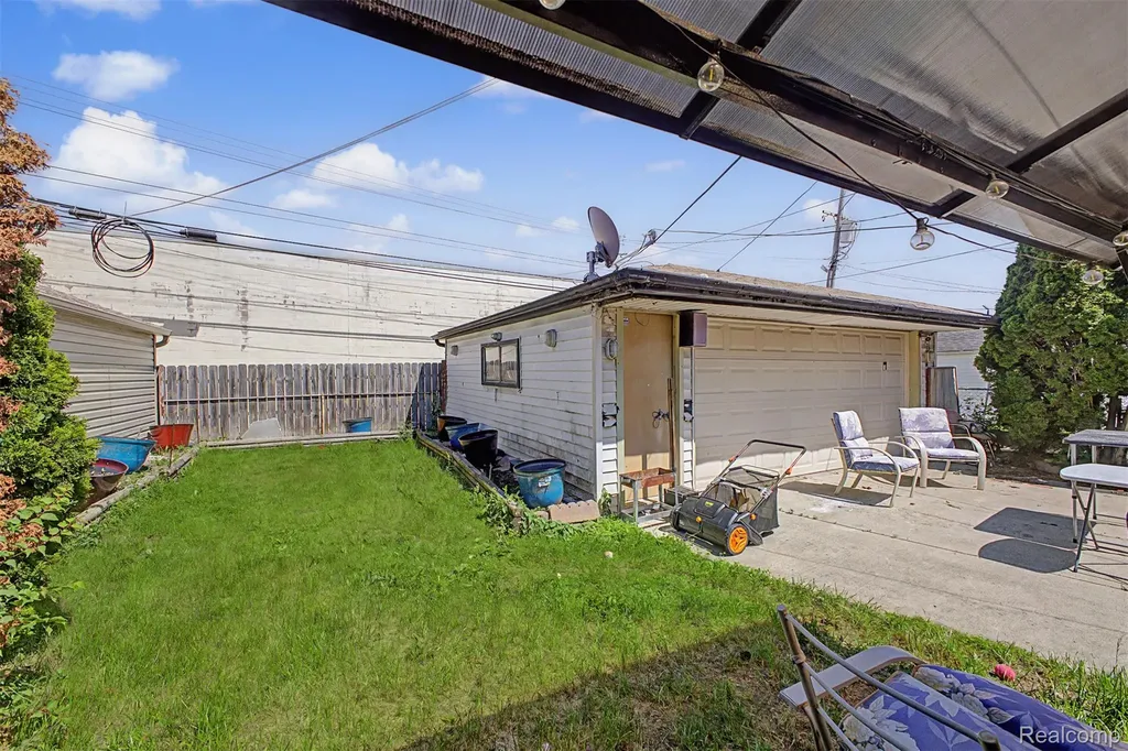 7514 Normile Street Dearborn City MI 48126