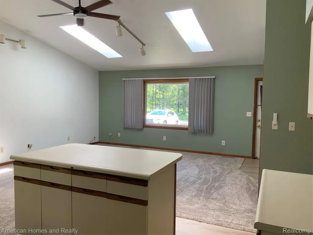 7395 Crestwood Drive Oscoda Charter Township MI 48750