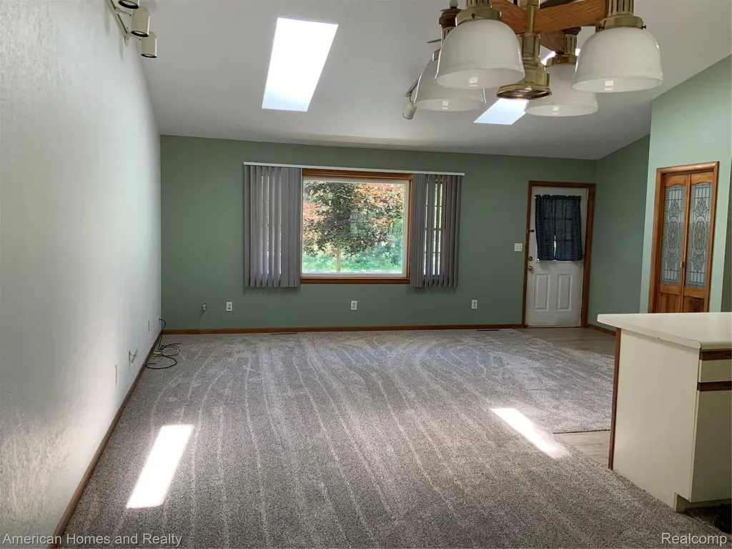 7395 Crestwood Drive Oscoda Charter Township MI 48750