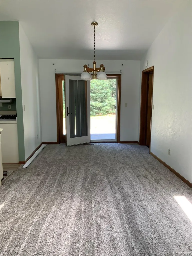 7395 Crestwood Drive Oscoda Charter Township MI 48750