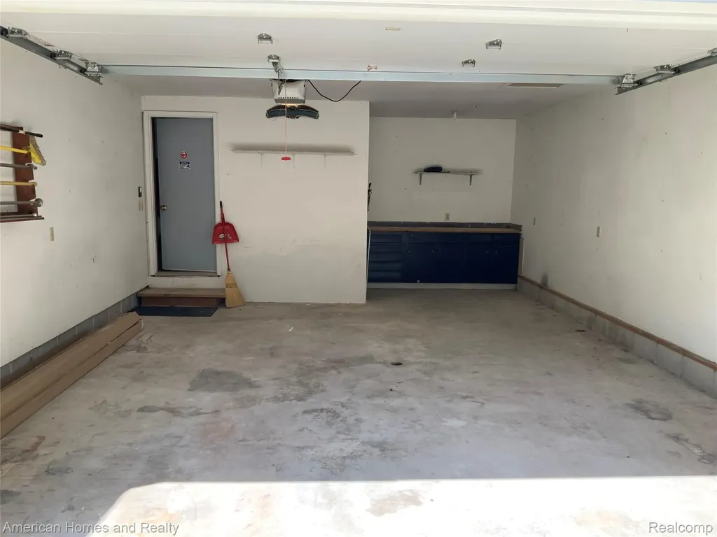 7395 Crestwood Drive Oscoda Charter Township MI 48750