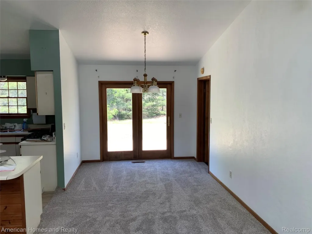 7395 Crestwood Drive Oscoda Charter Township MI 48750