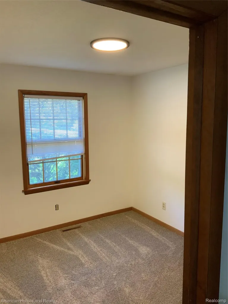 7395 Crestwood Drive Oscoda Charter Township MI 48750
