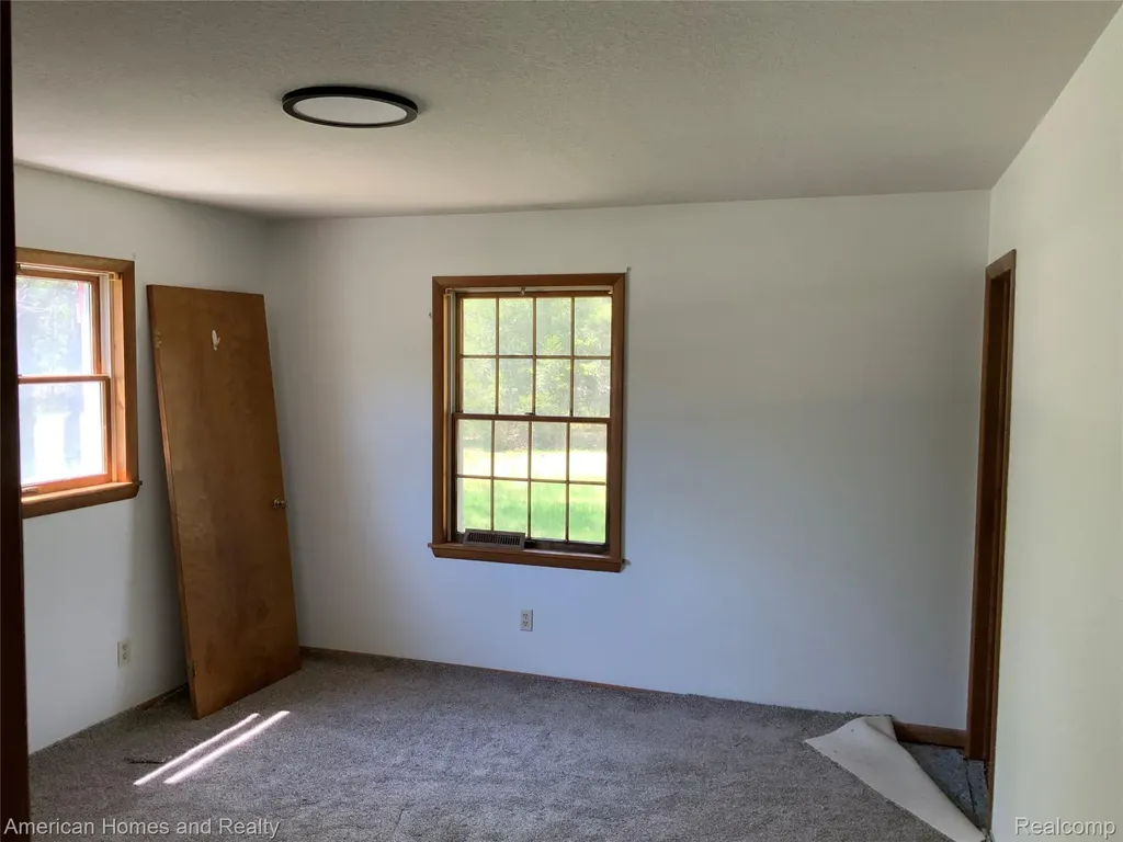 7395 Crestwood Drive Oscoda Charter Township MI 48750