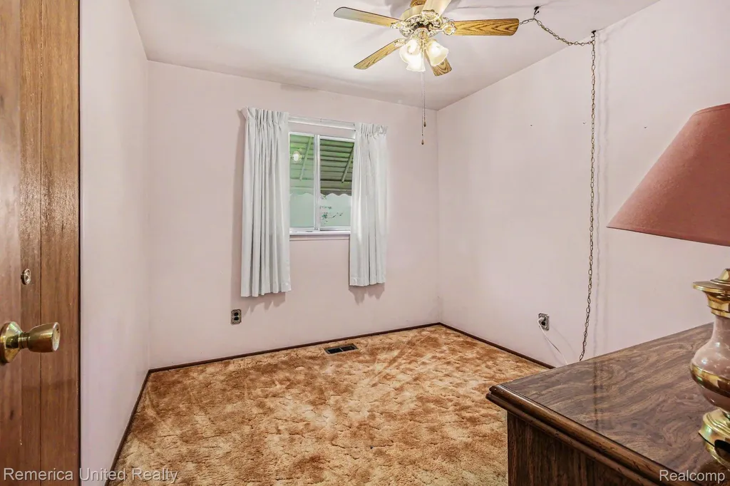 9135 Manton Avenue Plymouth Charter Township MI 48170