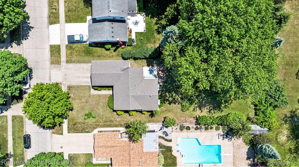 9135 Manton Avenue Plymouth Charter Township MI 48170