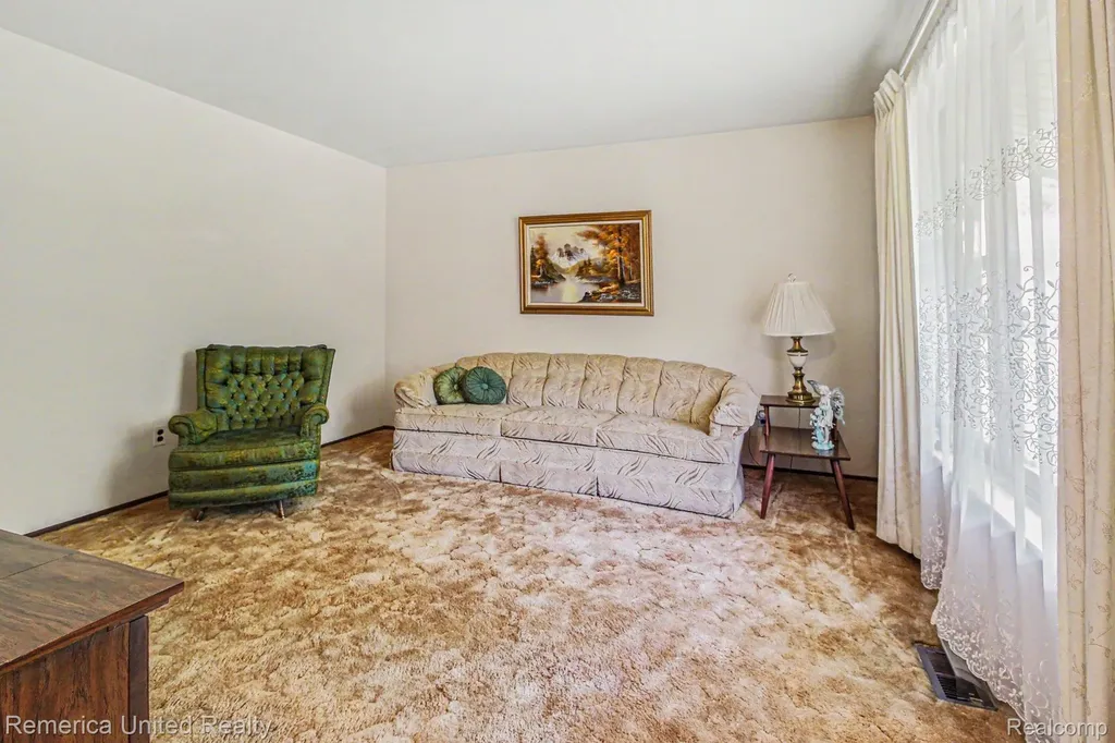 9135 Manton Avenue Plymouth Charter Township MI 48170