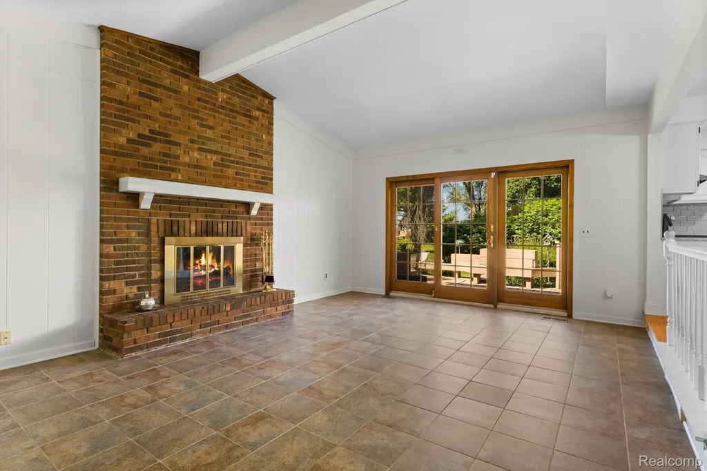 11203 Waverly Drive Plymouth Charter Township MI 48170