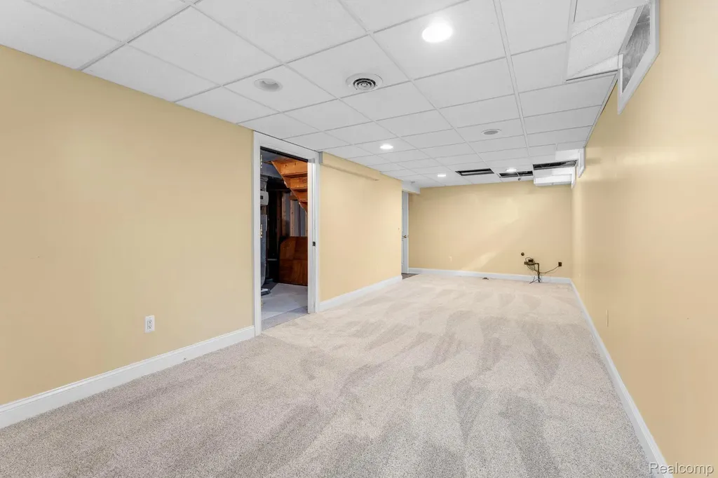 11203 Waverly Drive Plymouth Charter Township MI 48170
