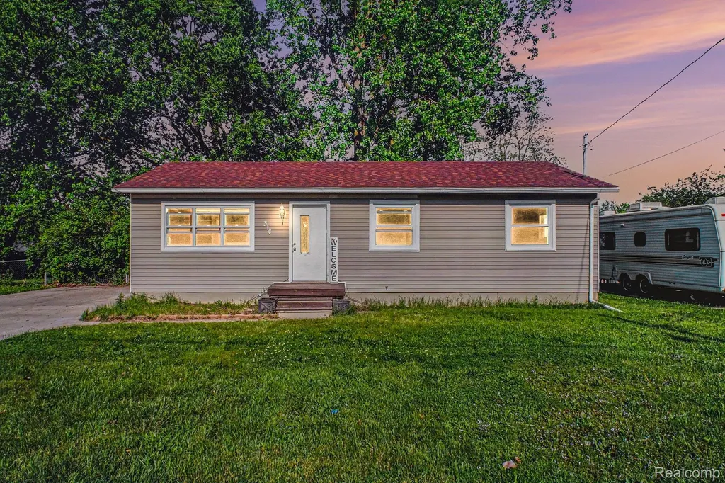 314 N Chestnut Street Owosso City MI 48867