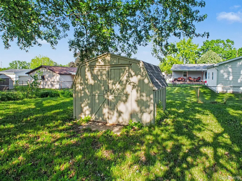 314 N Chestnut Street Owosso City MI 48867