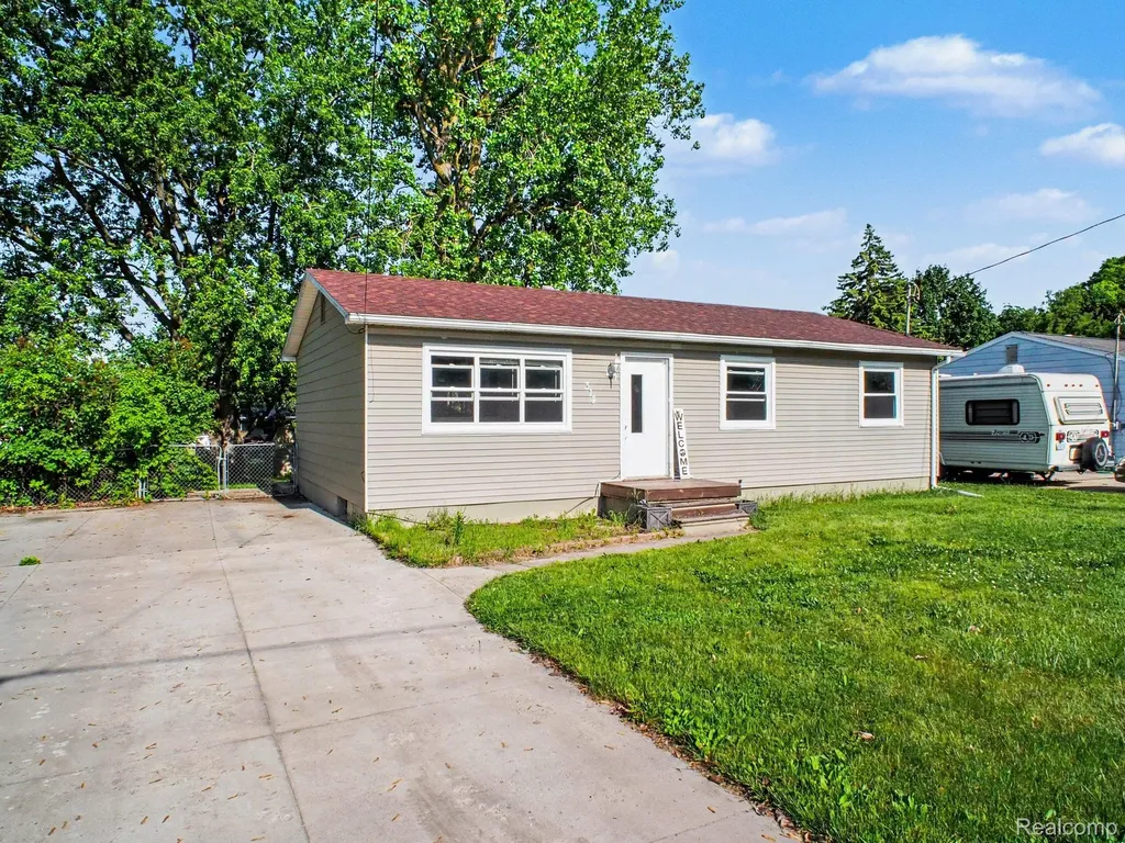 314 N Chestnut Street Owosso City MI 48867